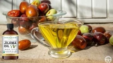7 Amazing Benefits of Jojoba Oil - Your Complete Guide in 2020 - Mother Nature Organics